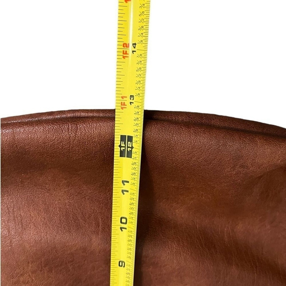 Antik Kraft Large Brown Vegan 2 in 1 Tote with Crossbody Removable Pouch - Picture 7 of 12